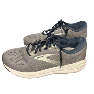 Brooks Addiction GTS 15 Gray Women’s Sz 9 Supportive Running Sneakers